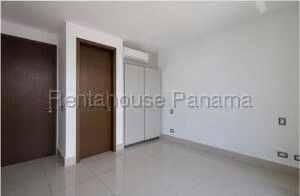 Apartamento en venta en PH Bali, Costa del Este | VIK-27-1907