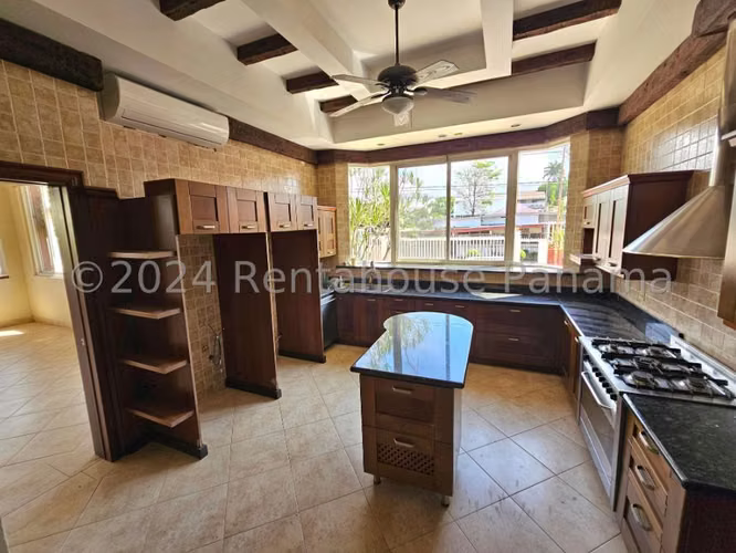 Casa en venta Altos del Golf 27-1943 MMM