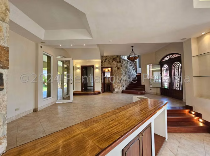 Casa en venta Altos del Golf 27-1943 MMM