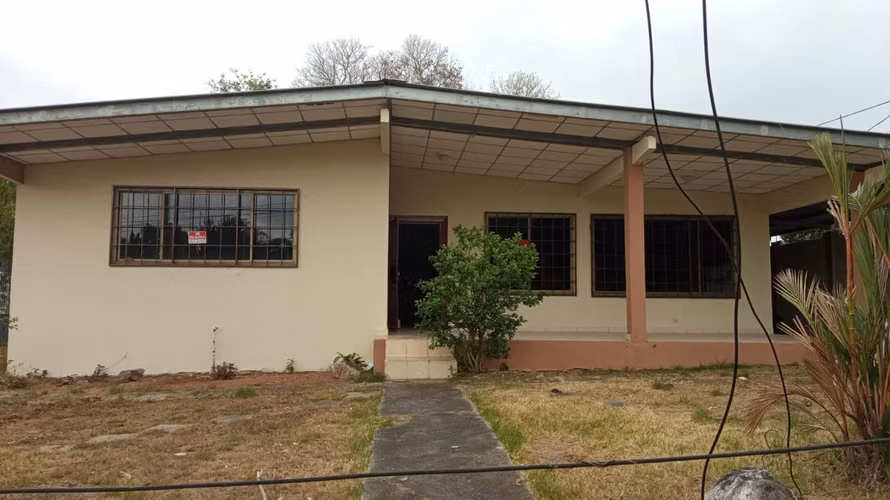 SE VENDE O ALQUILA CASA EN CHORRERA - Imagen 7