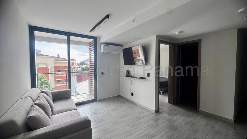 Alquiler de Apartamento en Bella Vista 27LBR2572