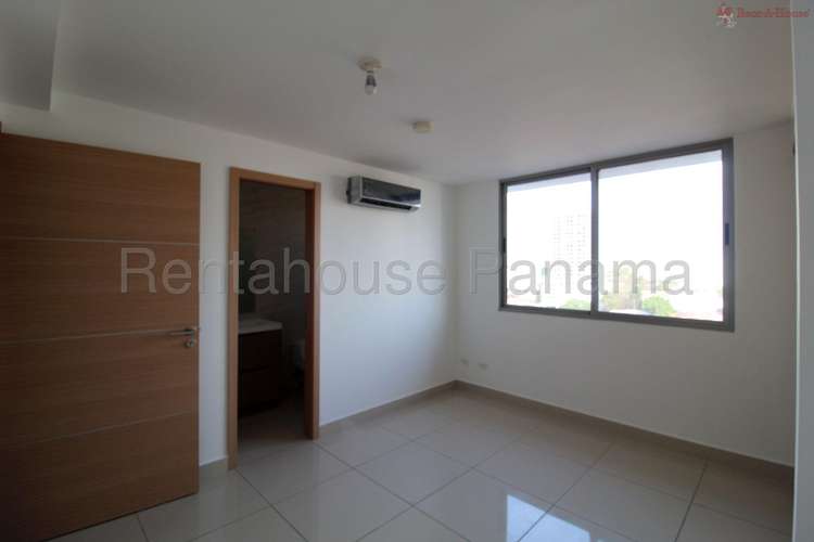 Alquiler de Apartamento en Carrasquilla Ph Torres de Castilla CCO