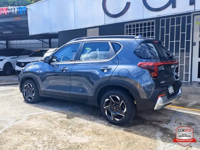 Kia Sonet 2025 Automática EM2668 - Imagen 6