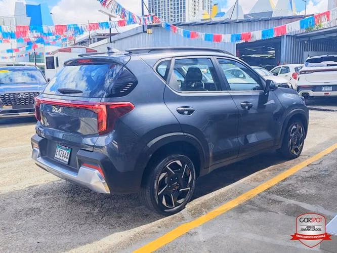 Kia Sonet 2025 Automática EM2668 - Imagen 4