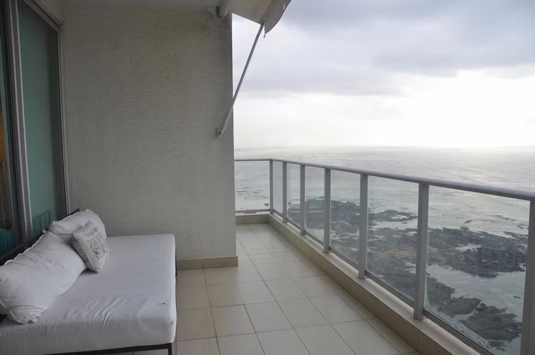 VIVA YA! EN PUNTA PACIFICA VENTA PH DUPONT TOWER CON LÍNEA BLANCA ESM. SOLO CLIENTE DIRECTO.