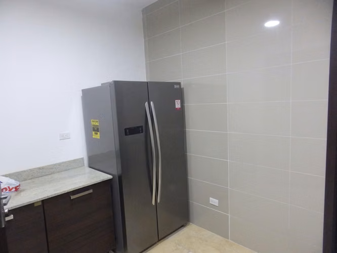 VIVA YA! EN PUNTA PACIFICA VENTA PH GRAND TOWER AMOBLADO ESM. SOLO CLIENTE DIRECTO.