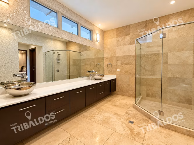 Venta de casa en Fairway Estates Santa Maria - Imagen 10