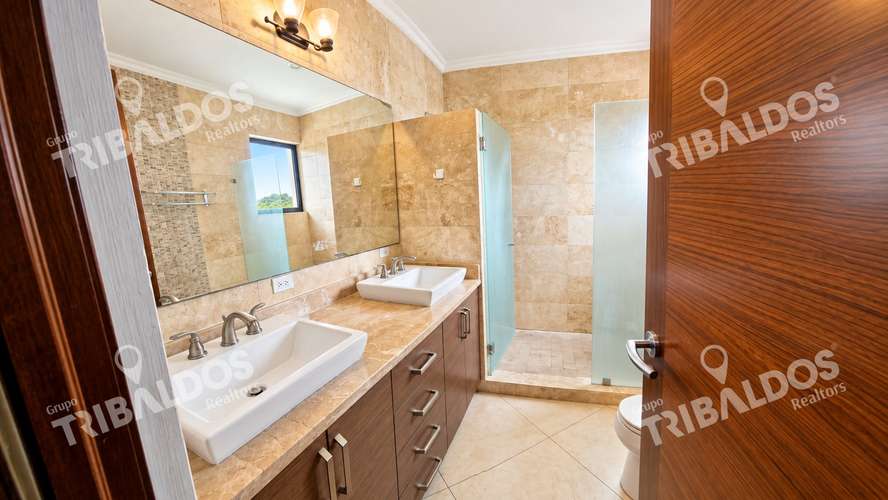 Venta de Apartamento de Playa en Islamar,  Vistamar Golf &amp; Beach - San Carlos