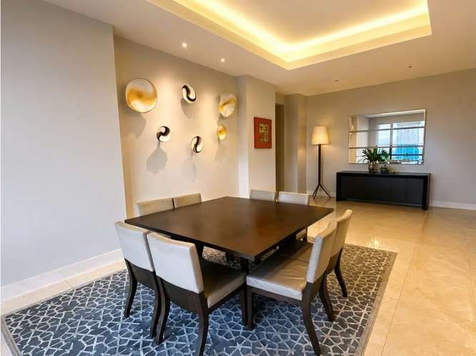 Alquiler de apartamento en PH Santa Maria Court, Santa María.