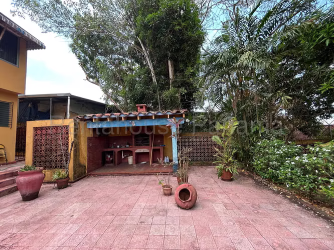 Venta de Casa en Betania 586.50 Mts PD