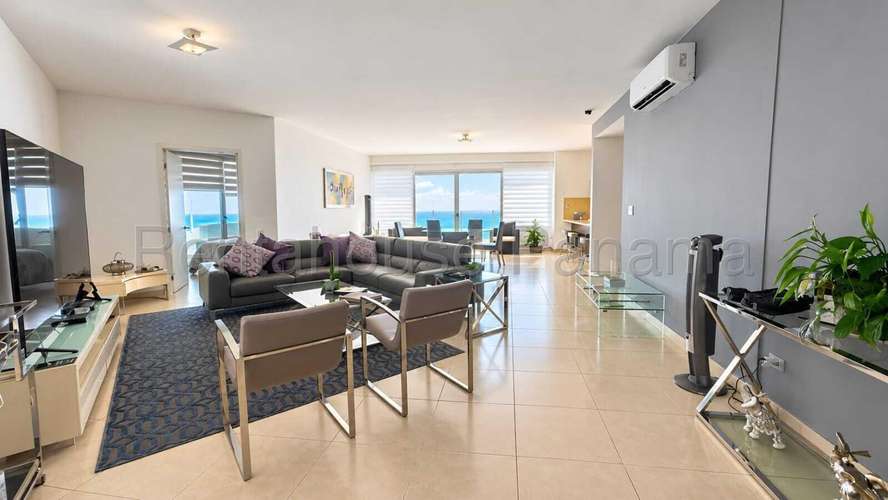 Apartamento en Alquiler en Punta Pacifica Frente al Mar 299 m² LR