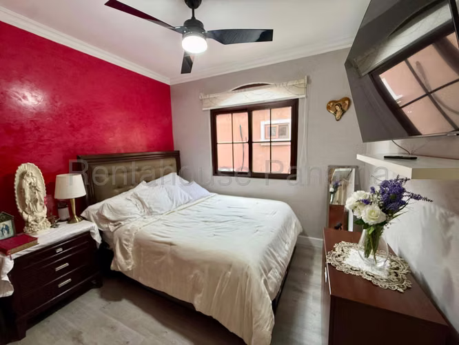 Casa en Venta en Costa Sur 328 m² LR