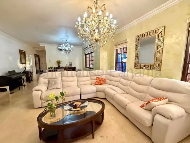 Venta de Casa en Costa Sur