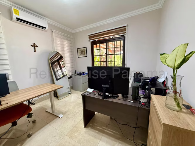Venta de Casa en Costa Sur