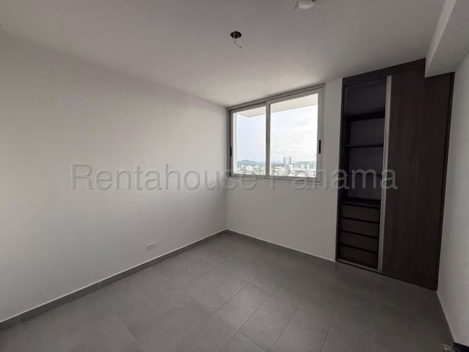 Alquiler de Apartamento en ViaEspaña - Imagen 12