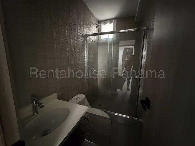 Alquiler de Apartamento en ViaEspaña - Imagen 14