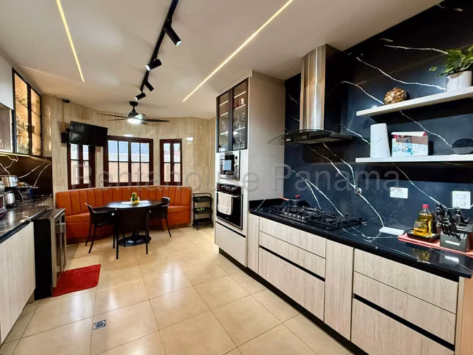 Alquiler de Casa en Costa Sur - Imagen 8