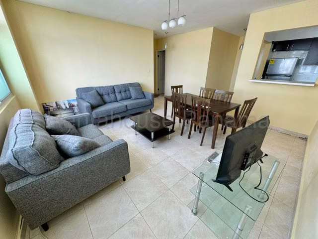 H7226GRR Venta de Apartamento en 	Edison Park 