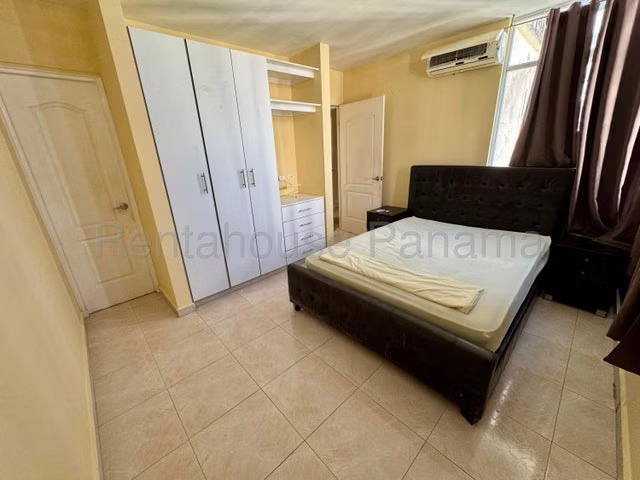 H7226GRR Venta de Apartamento en 	Edison Park 