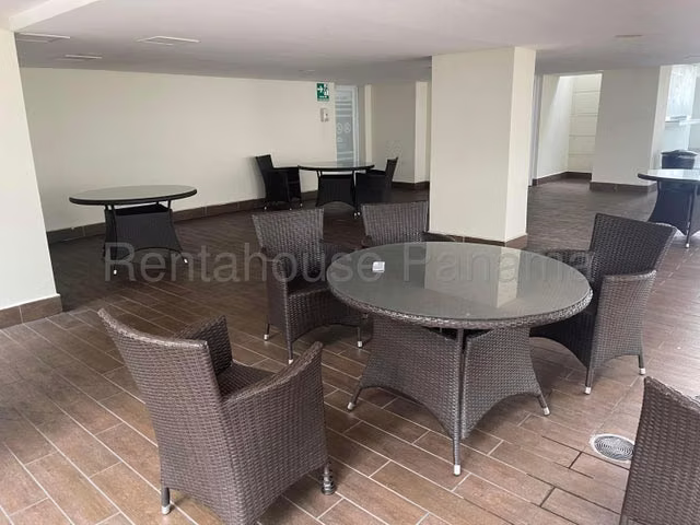 I1533GRR Venta de Apartamento en Edison Park 