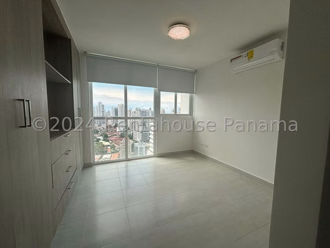 Venta de Apartamento en Via España Ph Metropolitan Park | Solo Cliente Directo LFC