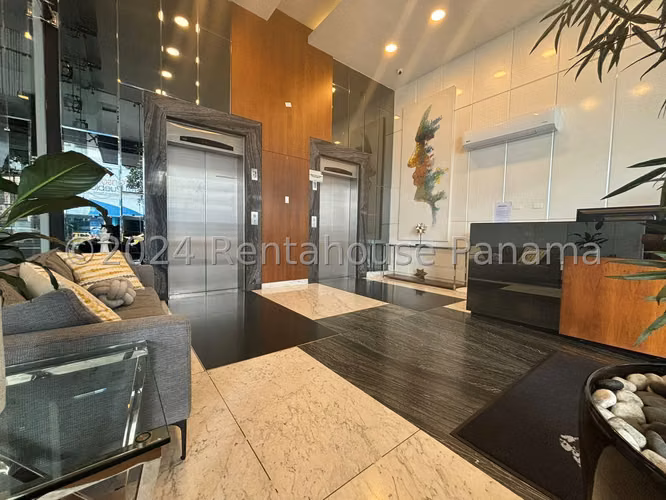 Venta de Apartamento en Via España Ph Metropolitan Park | Solo Cliente Directo LFC