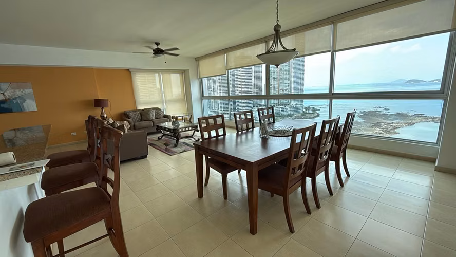 Grandbay. 138mts 1r 1.5b amoblado vista al mar $260,000.00neg  - Imagen 9