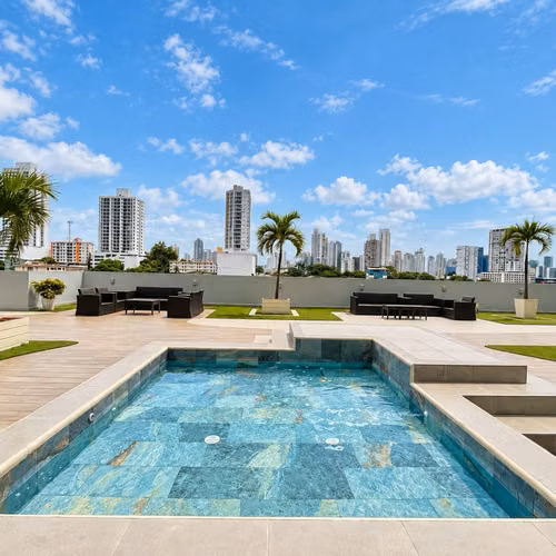 SE VENDE APARTAMENTO CON DEN EN PH TORRES DE CASTILLA - Imagen 9
