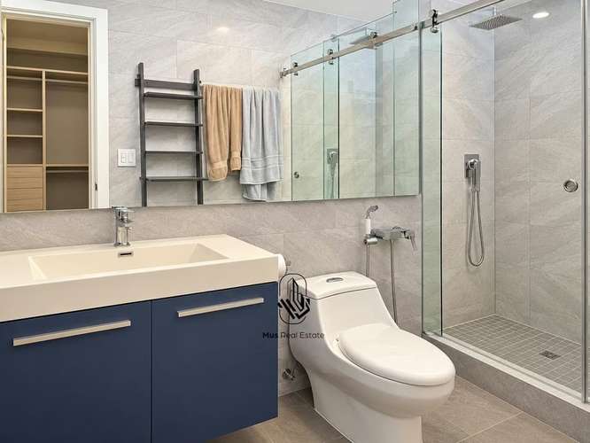 Apartamento Amoblado en Alquiler en PH White Tower – Piso Alto | LH