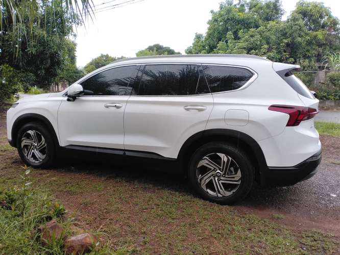 Hyundai Santa Fe 2023 – Excelente condición | Único dueño (Dama) - Imagen 5