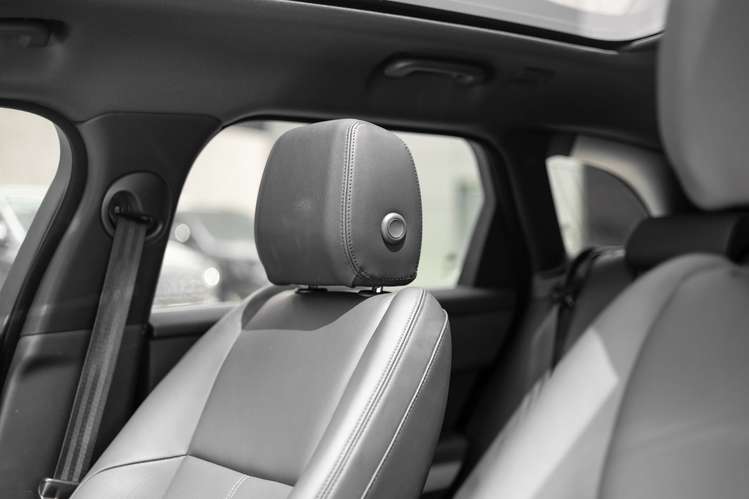 Range Rover Velar 2026