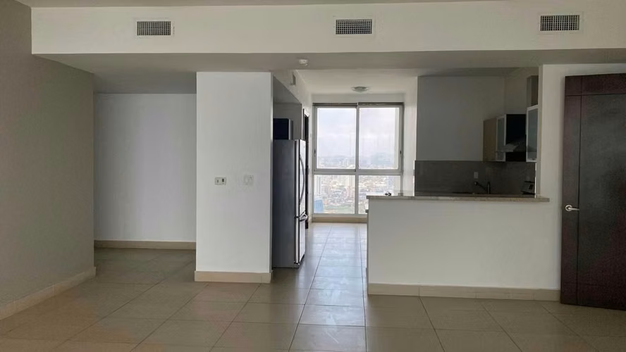 Venta PH Dupont Piso Alto Vista al Mar - Imagen 4