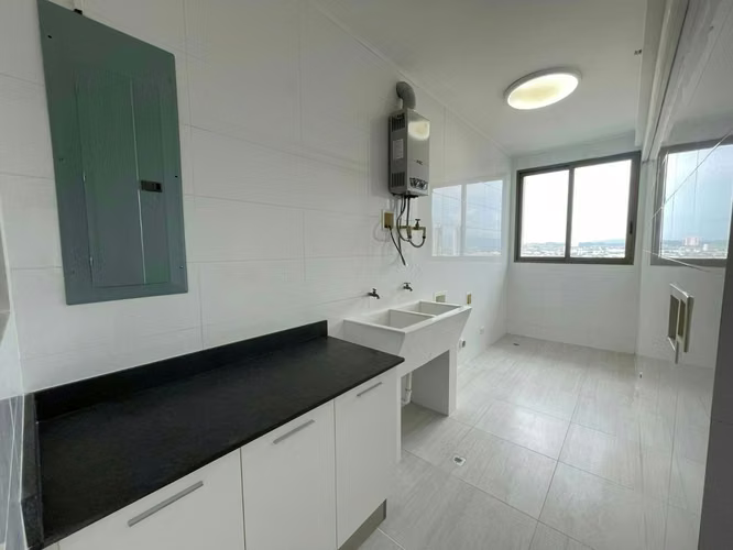 Venta PH Parkview | Vista a Costa Azul CDE