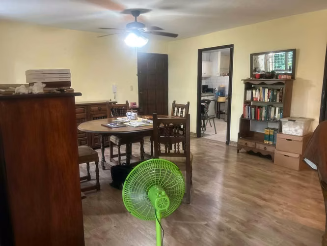 Venta P.H. Helen El Carmen | Frente al Parque 3Rec 130m² ($137,000)