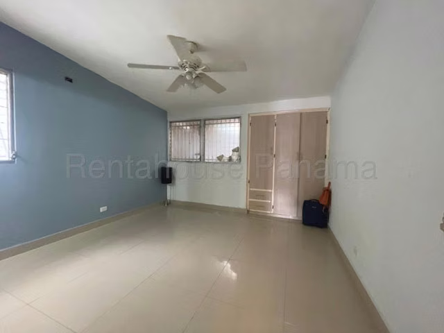 Se vende casa duplex en 12 de Octubre, Pueblo Nuevo GCEA27-867