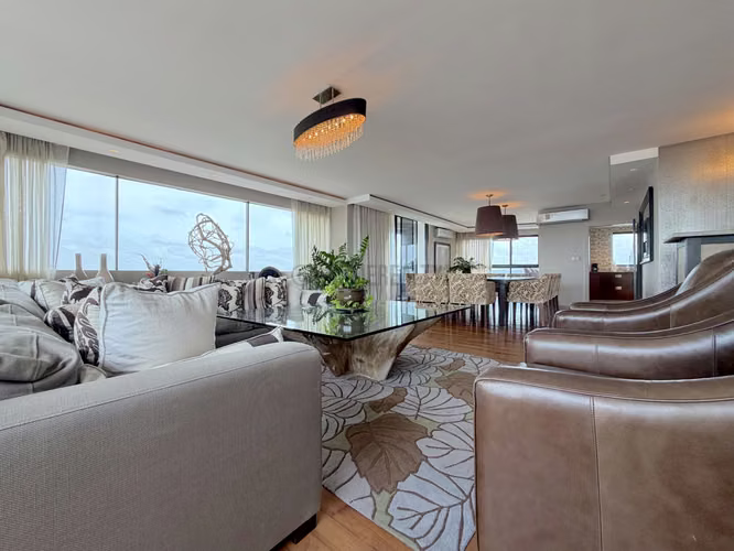 Apartamento Amoblado de 3 Recámaras en Alquiler en La Cresta – 400 m² con Vistas al Mar y la Ciudad - Imagen 3