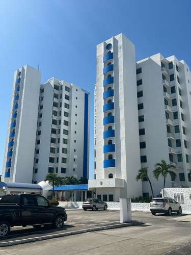 Vendo o Alquilo Apartamento PH Balcones – Playa Blanca/Apartment for Sale or Rent in PH Balcones – Playa Blanca