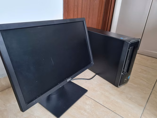 2 COMPUTADORAS "DELL" Y "HP" EN PERFECTO ESTADO