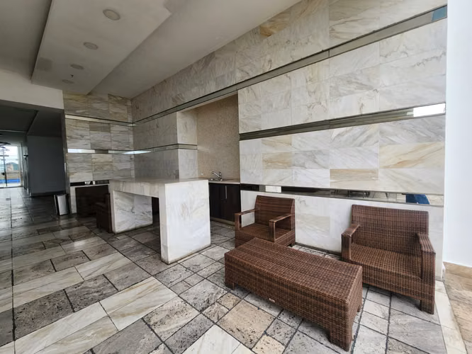  APARTAMENTO AMOBLADO EN EN VENTA en la Av. Balboa - PH White (Vista al Mar)