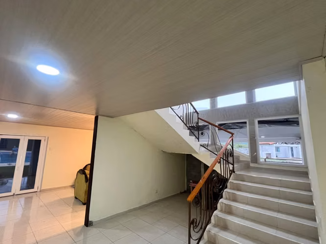 HERMOSA CASA EN GORGONA MALIBU - TOTALMENTE EQUIPADA
