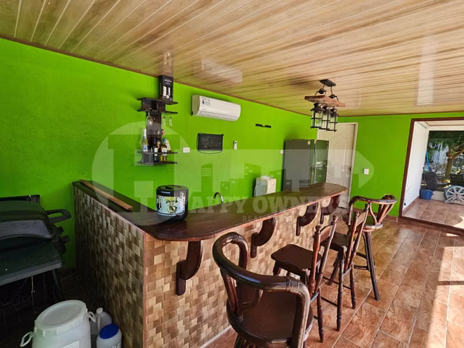 Venta de casa con piscina en Chitré, Herrera. MB - Imagen 5
