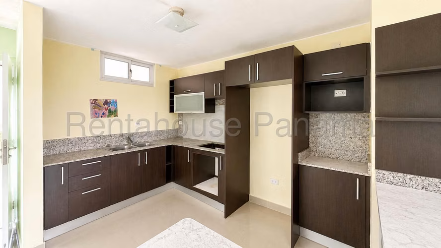 Venta de Apartamento en Altos de Panama ABS