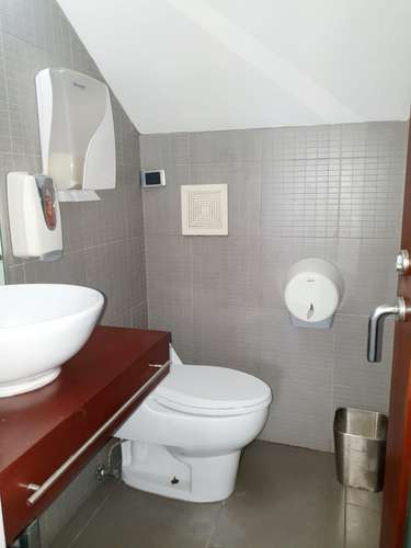 Alquiler y Venta – Casa Dúplex en Obarrio, Residencial o Comercial /For Rent and Sale – Duplex House in Obarrio, Residen - Imagen 15