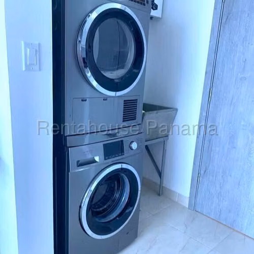 I4080GRR Venta de Apartamento en Avenida Balboa 