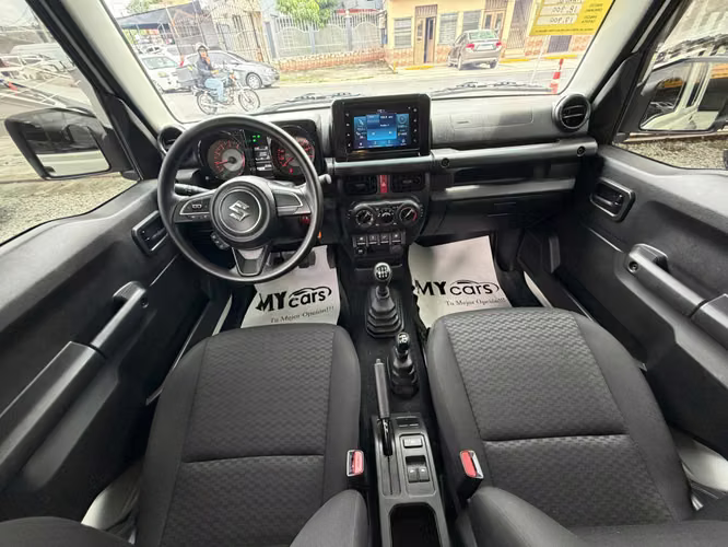 Suzuki Jimny 2025 - Imagen 7
