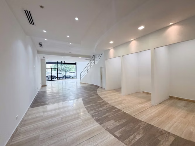 Alquiler de Local comercial en Obarrio, Plaza Obarrio, 196m2 - Imagen 5