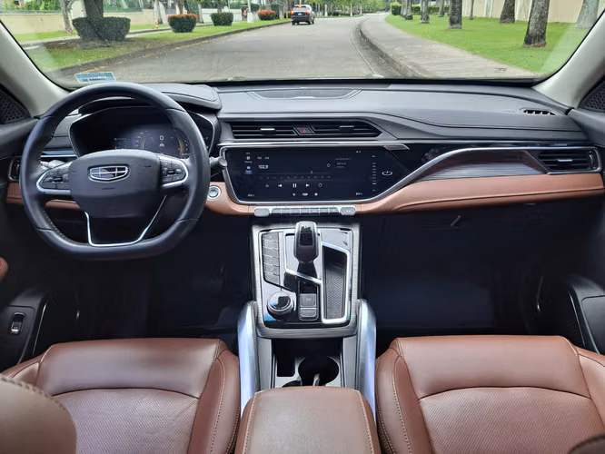 GEELY AZKARRA 2023 