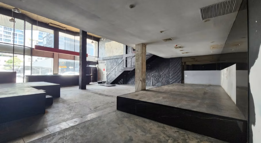 Alquiler de Local comercial en Obarrio, Plaza Obarrio, 447m2