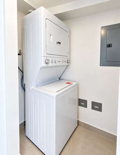 ALQUILO APARTAMENTO EN PANAMA VIEJO 