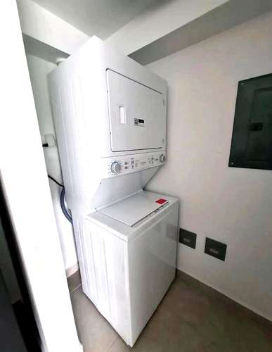 ALQUILO APARTAMENTO EN PANAMA VIEJO 